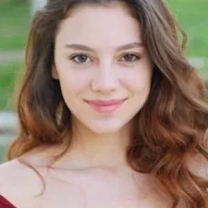  Athina Roditou