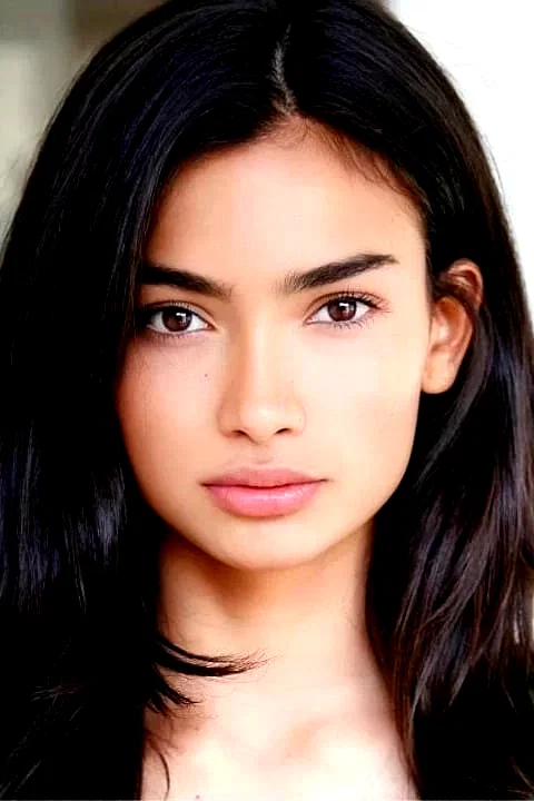  Kelly Gale