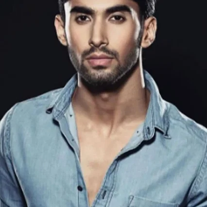  Lakshya Lalwani