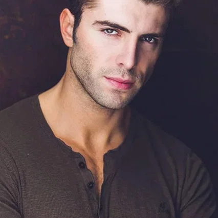  Myles Clohessy