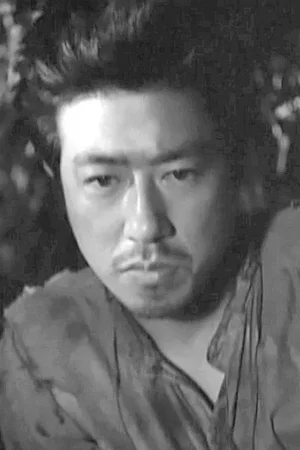  Hajime Izu photo