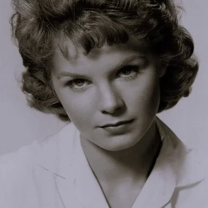  Diane Varsi