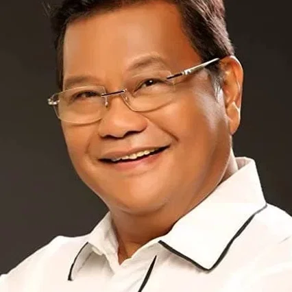  Joel Lamangan