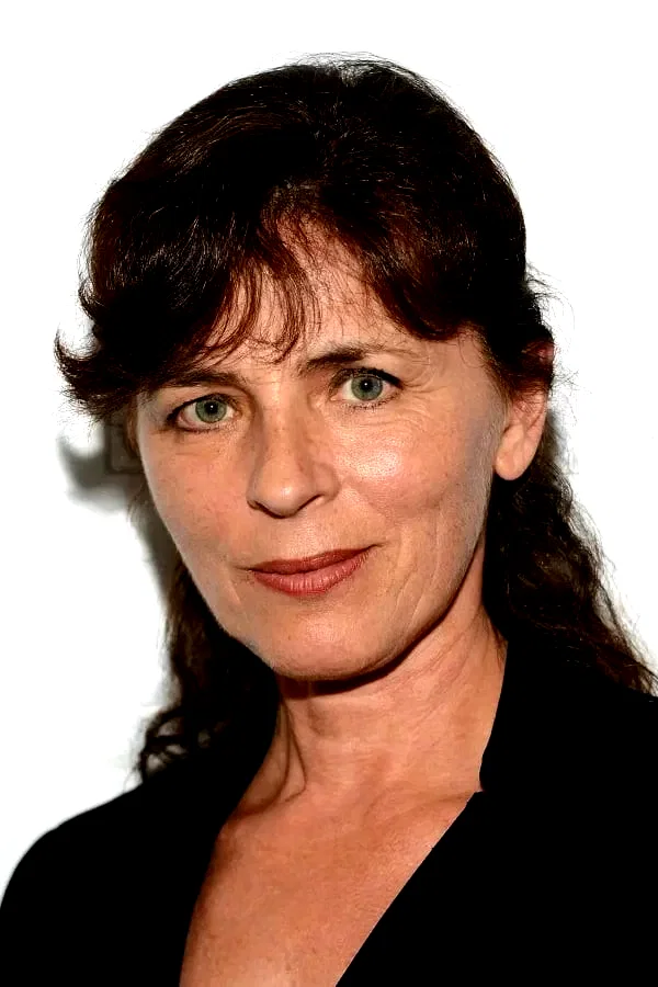  Mira Furlan