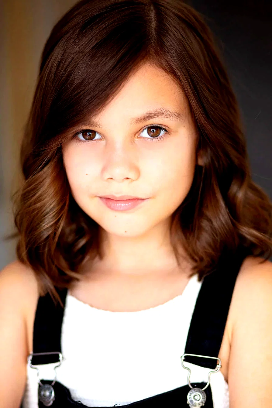  Antonella Rose
