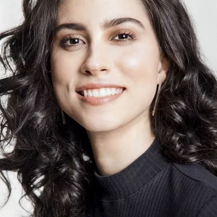  Olívia Torres