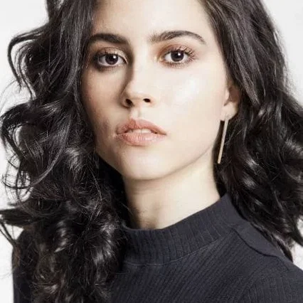  Olívia Torres