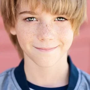 Photo star :  Mason Shea Joyce