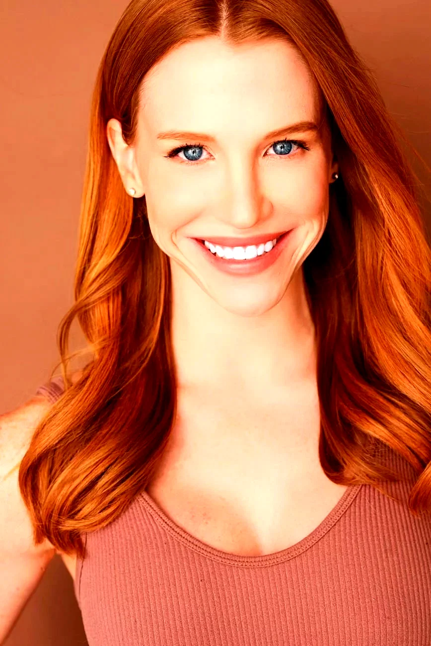  Leslie Stratton