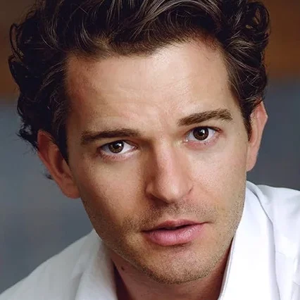  Dominic Allburn