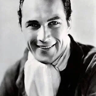  Tom Tyler