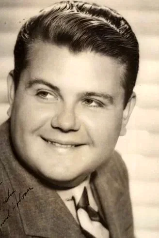  Maynard Holmes