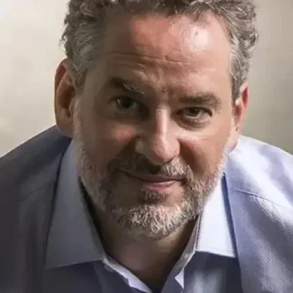  Dan Stulbach