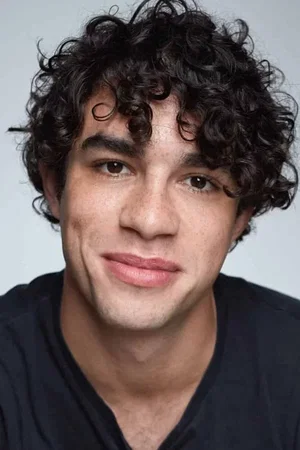 Youssef Quinn photo