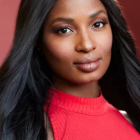 Photo star :  Lisa Yaro