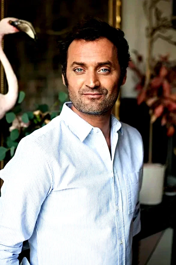  Augustin Trapenard