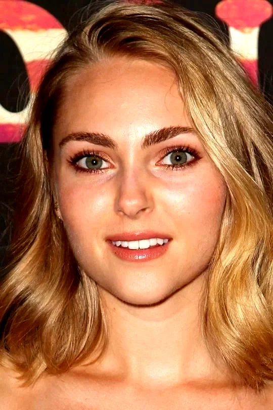 AnnaSophia Robb