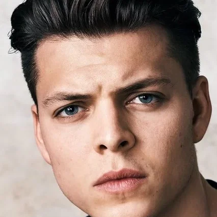  Alex Høgh Andersen