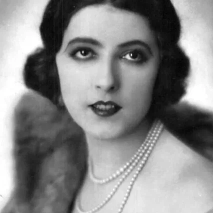  Marcella Albani