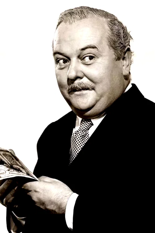  Lloyd Corrigan