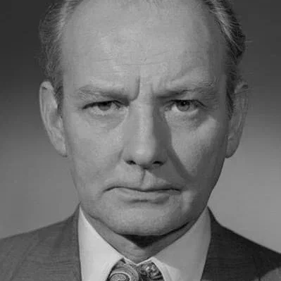  Vladimir Raz