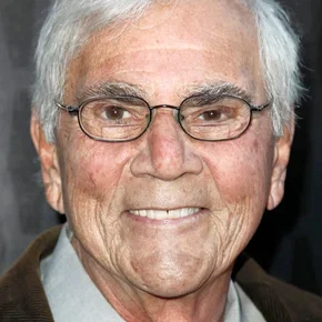 Photo star : Alex Rocco