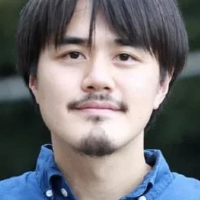 Photo star :  Kiyotaka Oshiyama