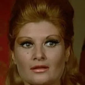 Photo star :  Dina De Santis