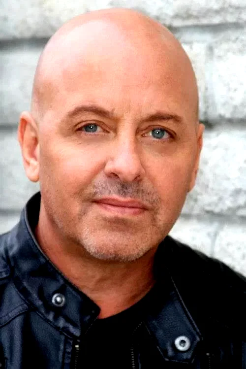 Ron Thomas