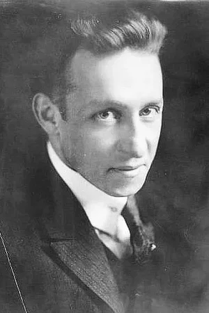  Raymond Hatton