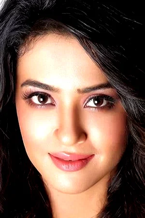  Surveen Chawla