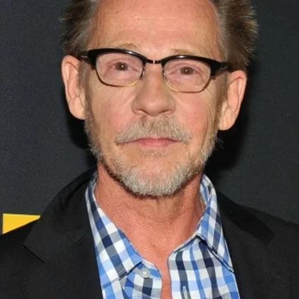  Dennis Christopher