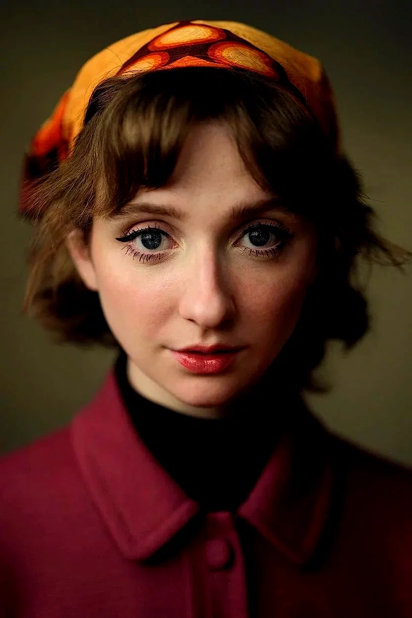  Emily Fairn