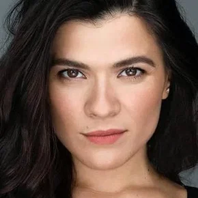 Photo star :  Edwina Rai