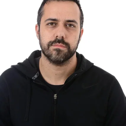  Danilo Morales