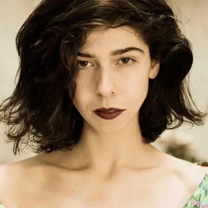  Julia de Castro