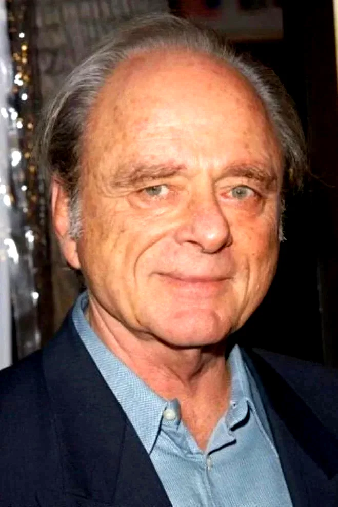 Harris Yulin