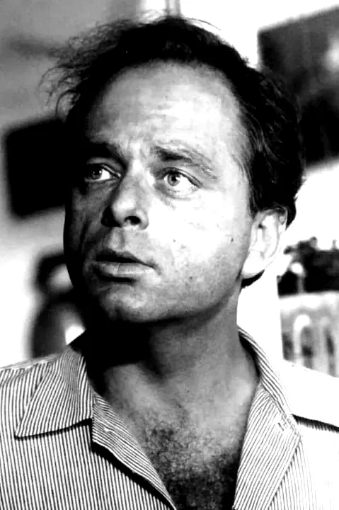 Harris Yulin