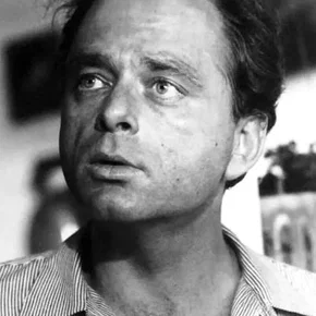 Photo star : Harris Yulin