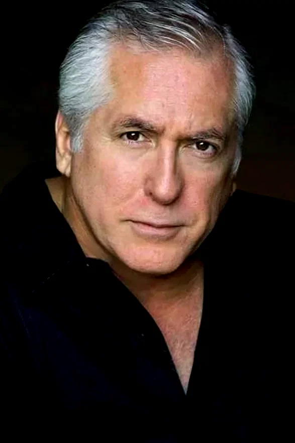 Roberto Escobar