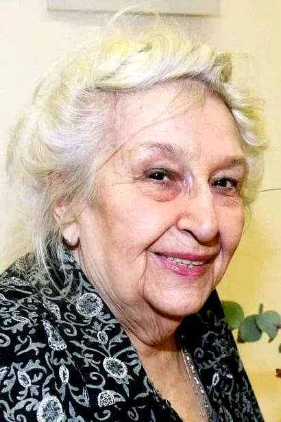  Stella Zázvorková
