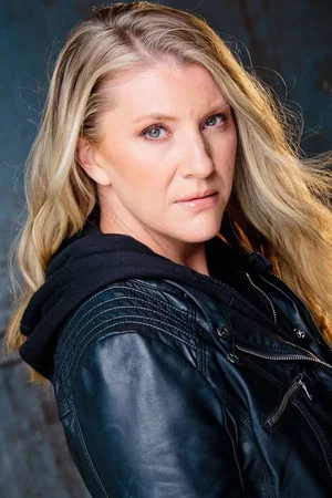 Amy Schumacher photo