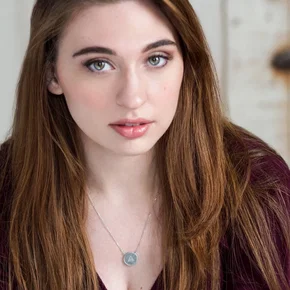 Photo star :  Allison Pittel