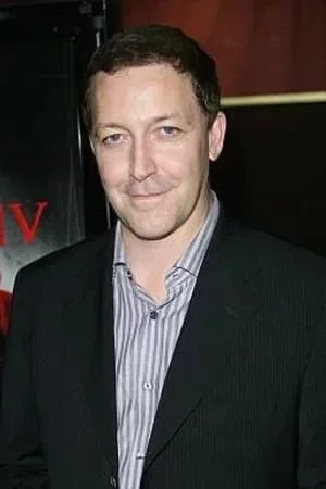 Simon Reynolds photo