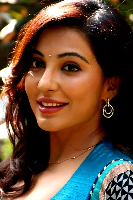  Parvatii Nair