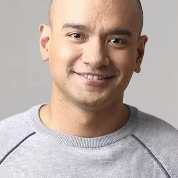  Mark Dionisio