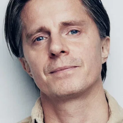  Morten Holst