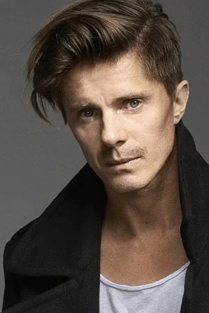  Morten Holst