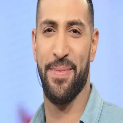  Nidhal Saadi