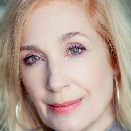  Susan Priver